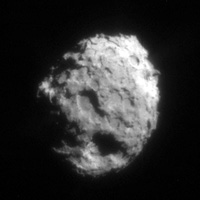 Ядро кометы Wild 2, сфотографированное аппаратом Stardust